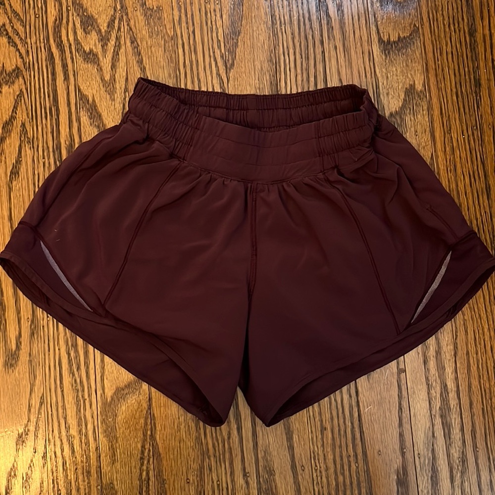 Lululemon Hotty Hot Hot Lined Long Shorts “4 Size 4 Plum